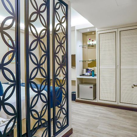 The Host Hotel Іпох Екстер'єр фото