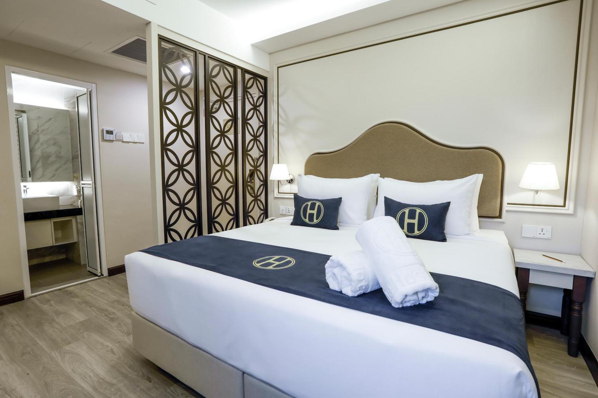 The Host Hotel Іпох Екстер'єр фото