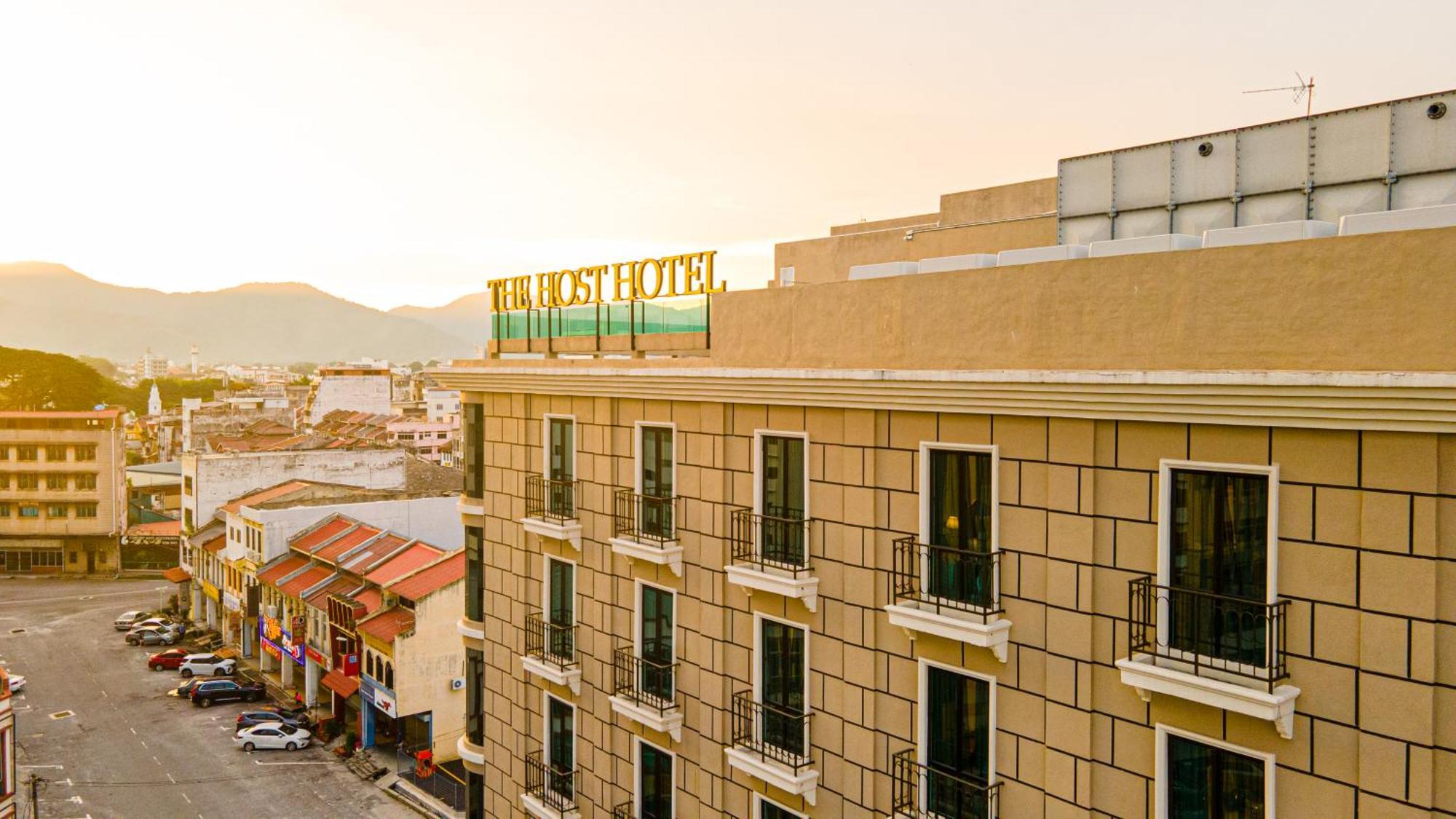 The Host Hotel Іпох Екстер'єр фото